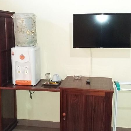 Hotel Ar - Riyadh Kualatungkal Bagian luar foto